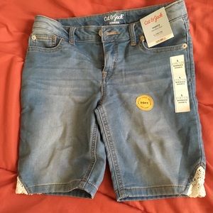 Women’s denim Bermuda shorts